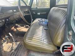 INTERNATIONAL  1110 4X4 PICKUP VIN: B43108H322432