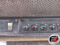 2004 JOHN DEERE 240 SERIESII SKID STEER LOADER SN: T0024OA927990