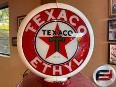 TEXACO TOKHEIM MODEL 39 GAS PUMP WITH GLOBE, **SMALL GLASS