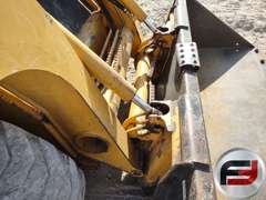 2004 JOHN DEERE 240 SERIESII SKID STEER LOADER SN: T0024OA927990