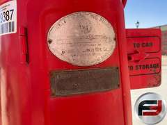 TEXACO GILBERT & BAKER VISIBLE GAS PUMP WITH GLASS ND