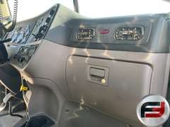 2016 PETERBILT 367 QUAD AXLE DUMP TRUCK VIN: 2NPTL40X2GM299036