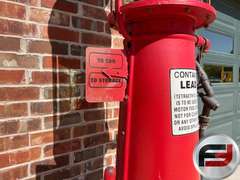 TEXACO GILBERT & BAKER VISIBLE GAS PUMP WITH GLASS ND