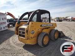 2004 JOHN DEERE 240 SERIESII SKID STEER LOADER SN: T0024OA927990