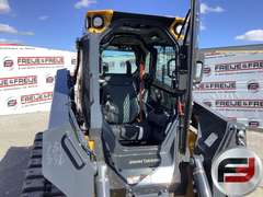 2025 JOHN DEERE 333P MULTI TERRAIN LOADER SN: 1T0333PAASFD10547