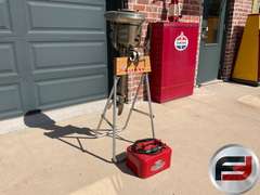 ANTIQUE SUPER WIZARD BOAT MOTOR BY WESTERN AUTO STORES, INCLUDES