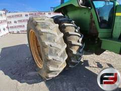 JOHN DEERE 4630 TRACTOR SN: 4630H025600R