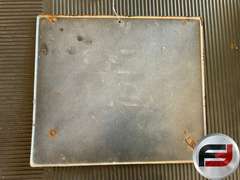 MOBIL REGULAR PORCELAIN GAS PUMP PANEL, 14” X 12”