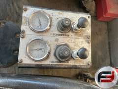 2016 PETERBILT 367 QUAD AXLE DUMP TRUCK VIN: 2NPTL40X2GM299036