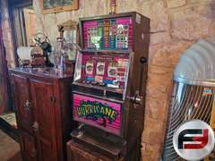 IGT MODEL B-4033-CT ENTERTAINMENT MACHINE