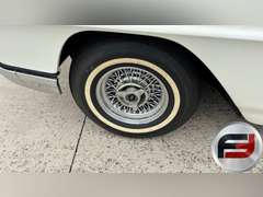1963 FORD THUNDERBIRD RETRACTABLE CONVERTIBLE