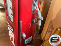 TEXACO TOKHEIM MODEL 39 GAS PUMP WITH GLOBE, **SMALL GLASS