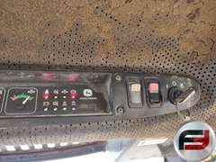 JOHN DEERE 250 SERIES II SKID STEER LOADER SN: T00250E932133