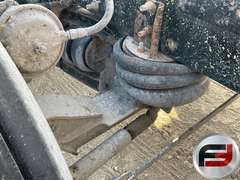 2016 PETERBILT 367 QUAD AXLE DUMP TRUCK VIN: 2NPTL40X2GM299036