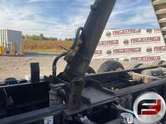 2016 PETERBILT 367 QUAD AXLE DUMP TRUCK VIN: 2NPTL40X2GM299036