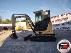 2017 DEERE 35 G MINI EXCAVATOR SN: 1FF035GXLHK279882
