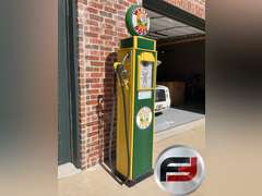 WHITE ROSE GILBARCO GAS PUMP WITH GLOBE