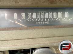 INTERNATIONAL  1110 4X4 PICKUP VIN: B43108H322432