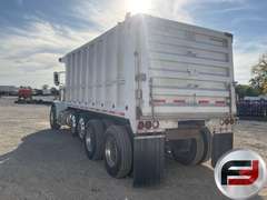 2016 PETERBILT 367 QUAD AXLE DUMP TRUCK VIN: 2NPTL40X2GM299036