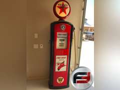 TEXACO FIRE CHIEF BENNETT MODEL 646 GAS PUMP WITH GLOBE