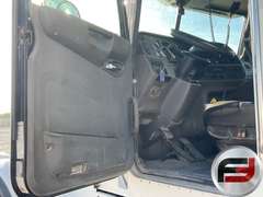 2016 PETERBILT 367 QUAD AXLE DUMP TRUCK VIN: 2NPTL40X2GM299036