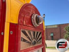 SINCLAIR ETHYL WAYNE GAS PUMP WITH GLOBE