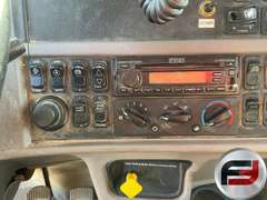 2016 PETERBILT 367 QUAD AXLE DUMP TRUCK VIN: 2NPTL40X2GM299036