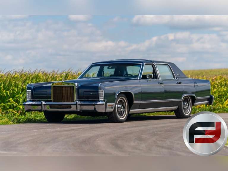 1979 LINCOLN  CONTINENTAL COLLECTOR SERIES SEDAN VIN: 9Y82S764021