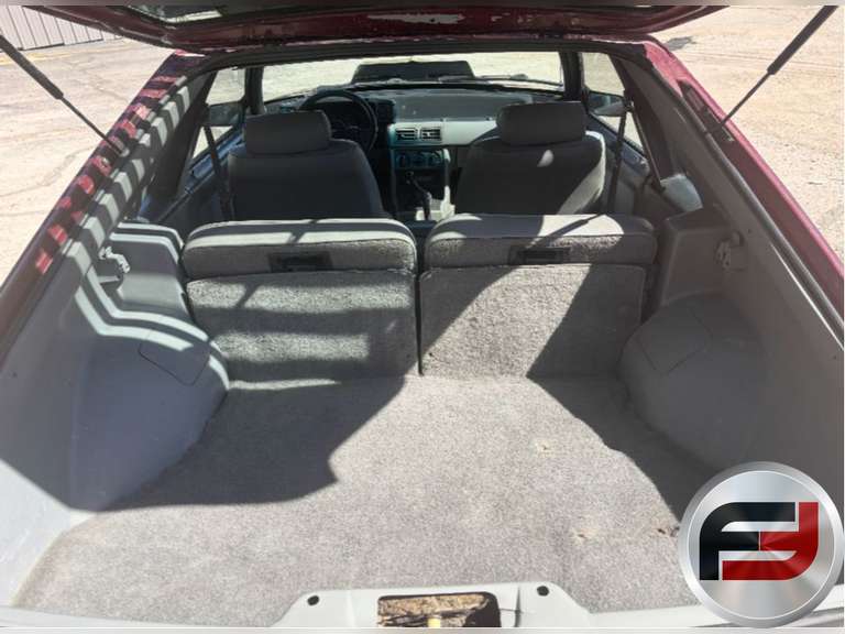 1988 FORD MUSTANG VIN: 1FABP41E9JF147928