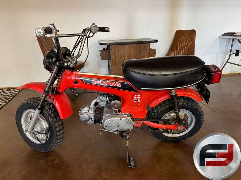 1982 HONDA MINI TRAIL VIN: JH2DD0101CS302658