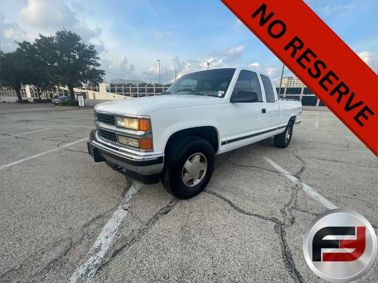 1996 CHEVROLET K1500 Z71 4X4 SHORT BED PICKUP VIN: 2GCEK19M2T1104994