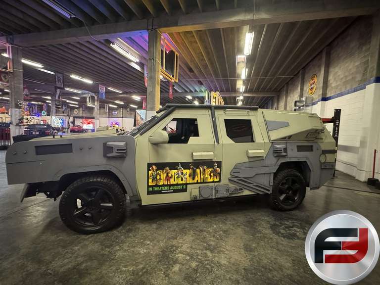 2012 CHEVROLET SUBURBAN “BORDERLANDS” BANDIT TECHNICAL MOVIE CAR VIN: 1GNSKJE79CR303560