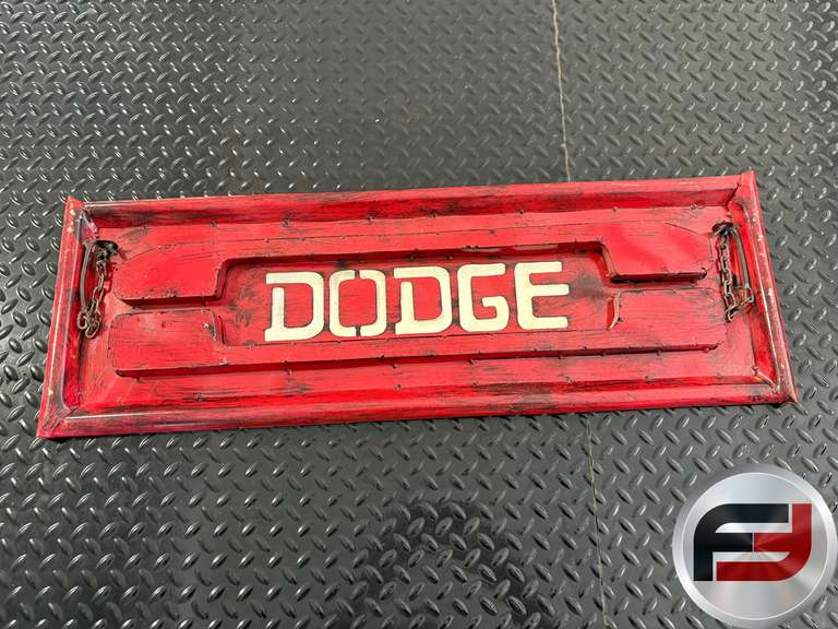 35"X11.5" DODGE METAL TAILGATE