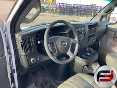 2017 CHEVROLET EXPRESS 2500 2WD VIN: 1GCWGAFF2H1109685