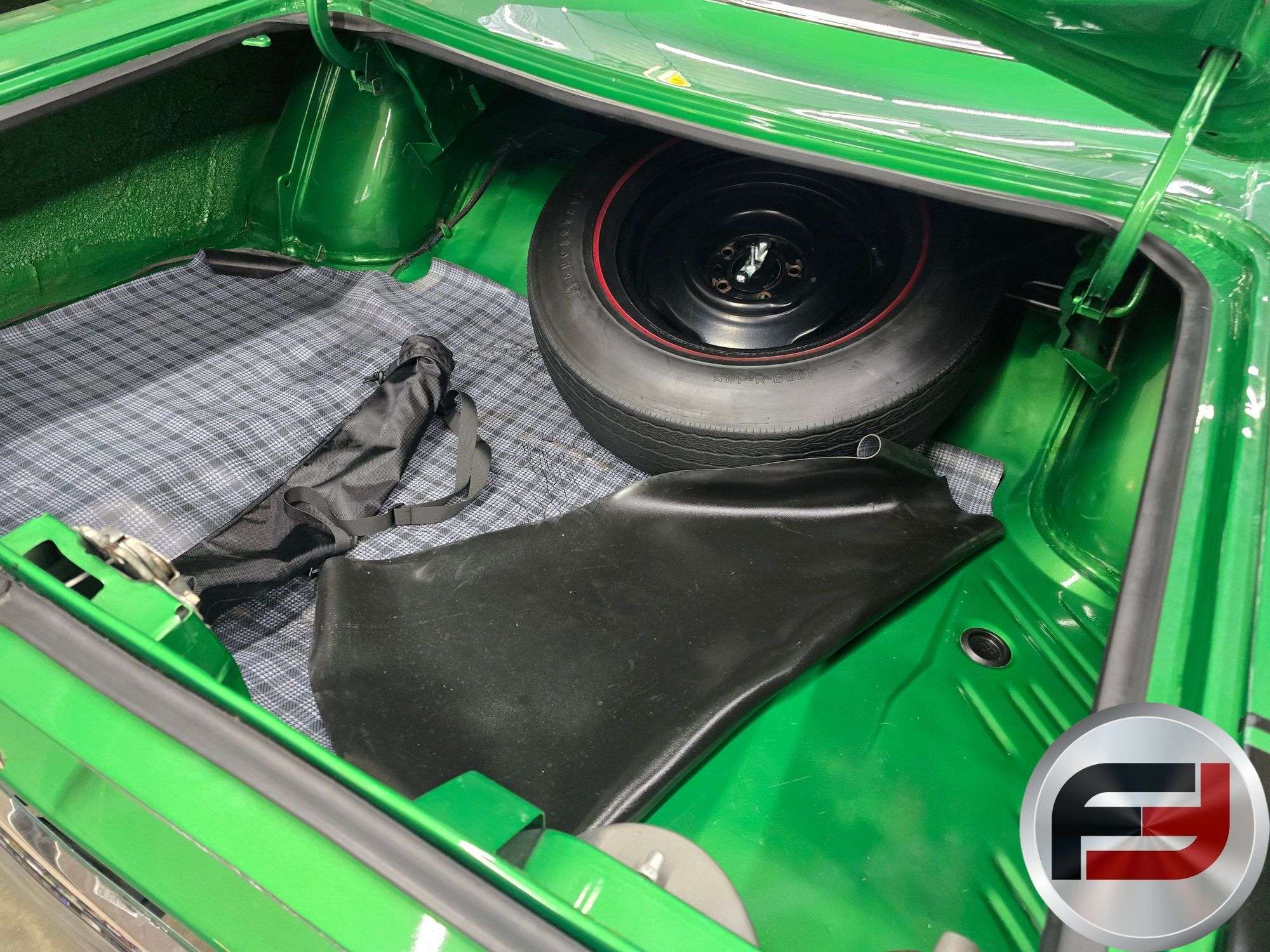トンビページ 1969 DODGE SUPER BEE VIN: WM23H9G266624 - Freije & Freije Auctioneers