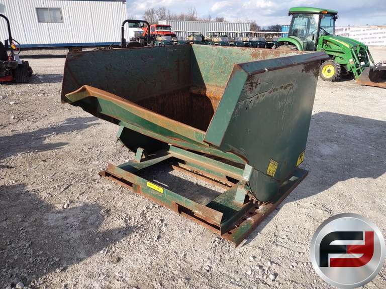 HEAVY DUTY 1.5 CY CAPACITY DUMPING HOPPER