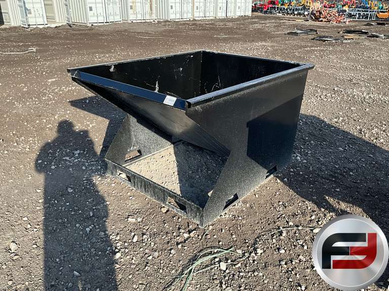 STANDARD DUTY 1.5 CY CAPACITY DUMPING HOPPER