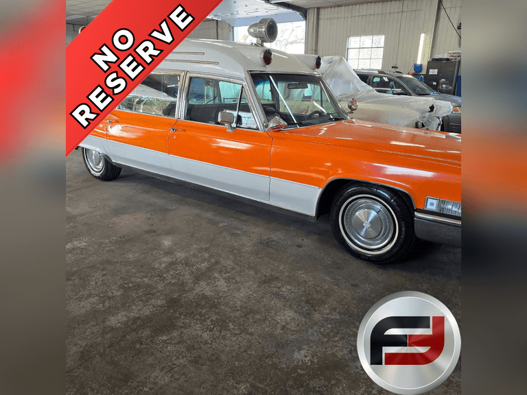 1969 CADILLAC HEARSE LIMO VIN: 6969890P212498 AMBULANCE