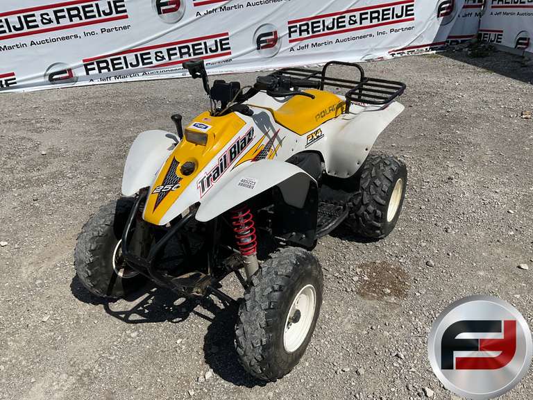 POLARIS TRAILBLAZER
