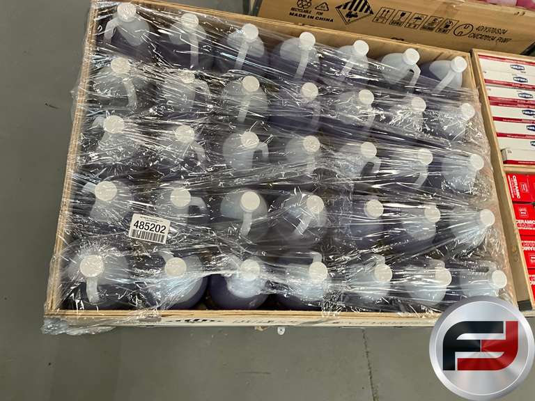 PALLET OF MISC AUTOMOTIVE, RAIN-EX