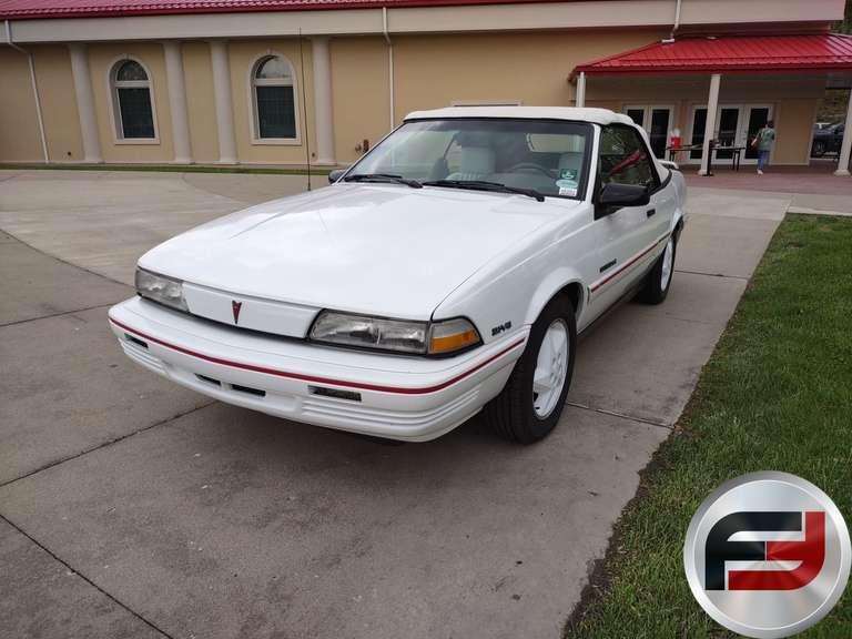 1994 PONTIAC SUNBIRD VIN: 1G2JB34TXR7577809