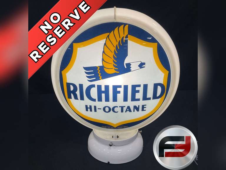 RICHFIELD HI-OCTANE PUMP GLOBE TWO SIDED 16.5X16.5X6.75, NO RESERVE