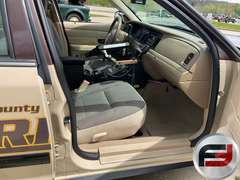 2008 FORD CROWN VICTORIA VIN: 2FAHP71V68X156399