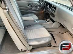 1979  PONTIAC 10TH ANNIVERSARY TRANS AM VIN: 2X87K9L161304 COUPE