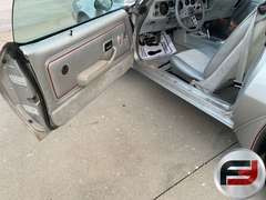 1979  PONTIAC 10TH ANNIVERSARY TRANS AM VIN: 2X87K9L161304 COUPE
