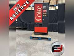 COCA-COLA VENDING MACHINE, NO RESERVE