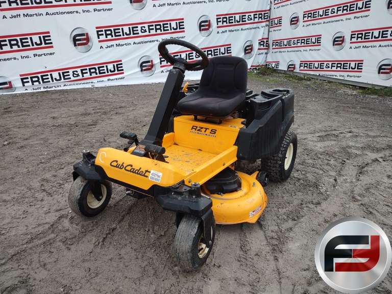 CUB CADET RZTS ZERO TURN
