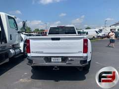 2024 CHEVROLET SILVERADO HD LTZ CREW CAB 4X4 PICKUP VIN: 1GC4YUEY4RF210658