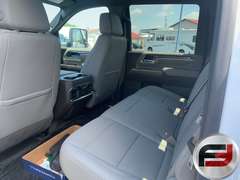 2024 CHEVROLET SILVERADO HD LTZ CREW CAB 4X4 PICKUP VIN: 1GC4YUEY4RF210658