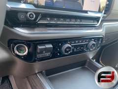 2024 CHEVROLET SILVERADO HD LTZ CREW CAB 4X4 PICKUP VIN: 1GC4YUEY4RF210658